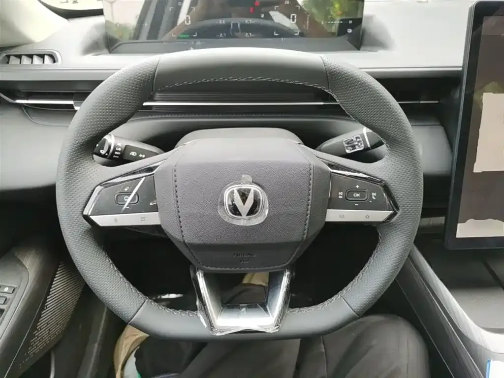 Changan Eado PHEV 2026 из CN, фото 3