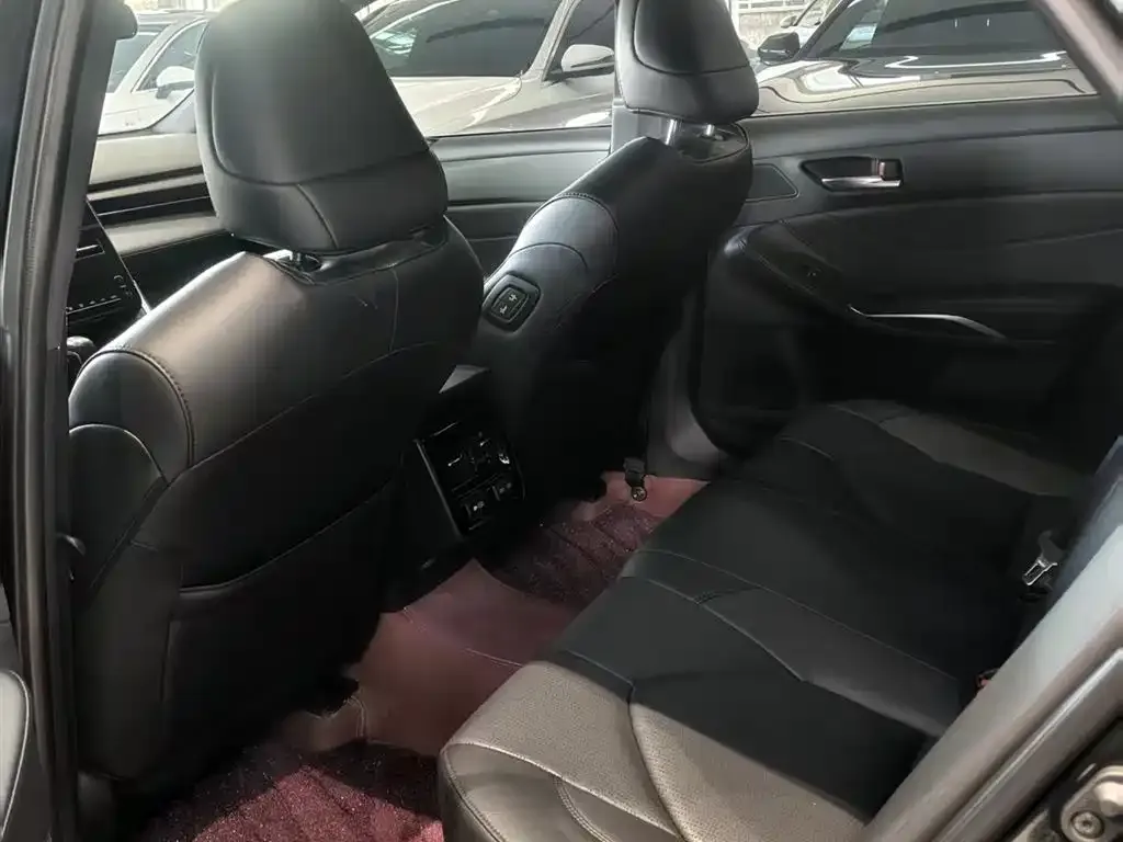 Toyota Avalon 2024 из CN, фото 2