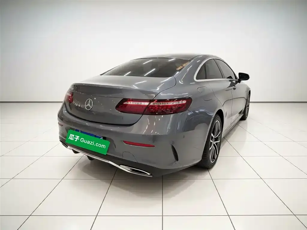 Mercedes-Benz E-Class (Import) — фото 2