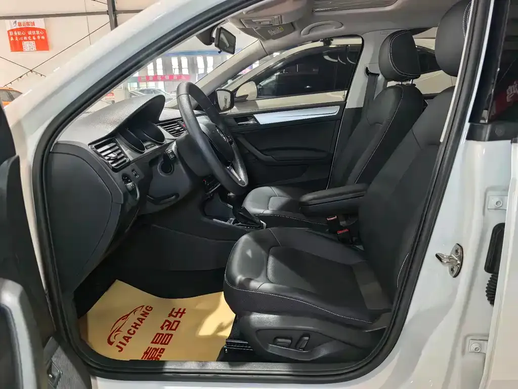 Skoda Rapid 2022 из CN, фото 3