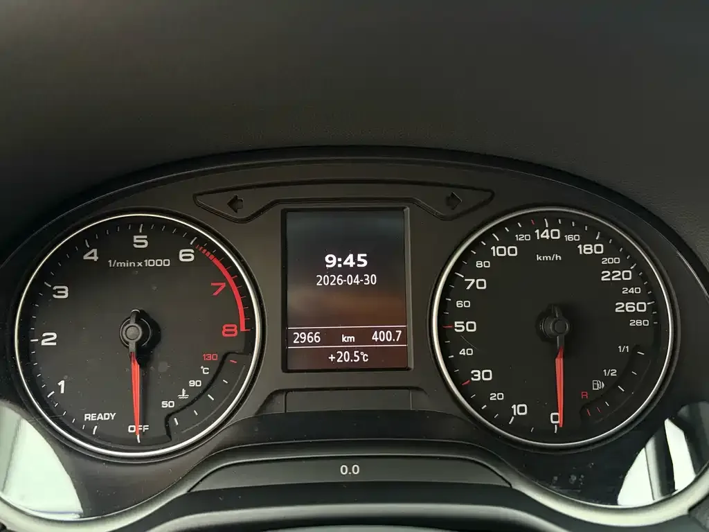 Audi Q2L 2025 из CN, фото 6