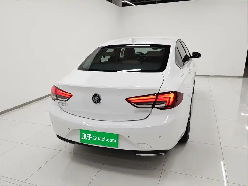 Buick Regal 2023 из CN, фото 3