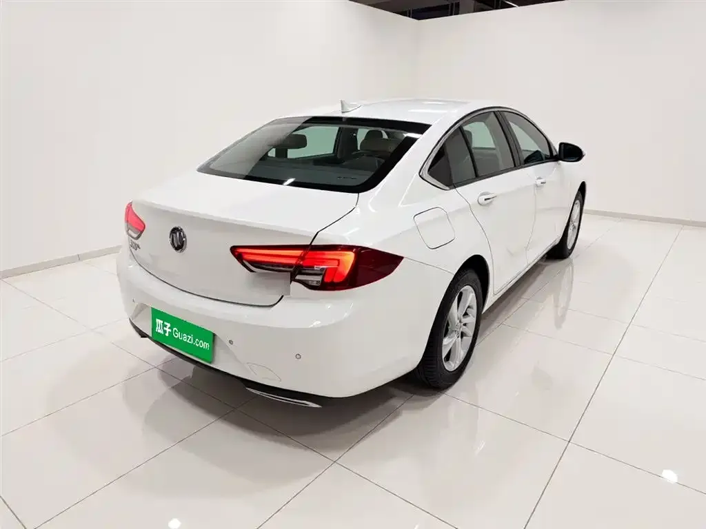 Buick Regal 2023 из CN, фото 9