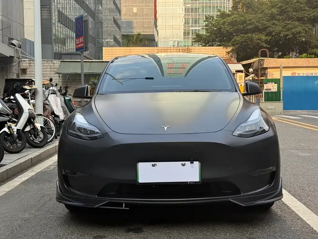 Tesla Model Y 2024 из CN, фото 8