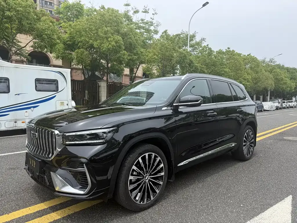 Geely Xingyue L — фото 1