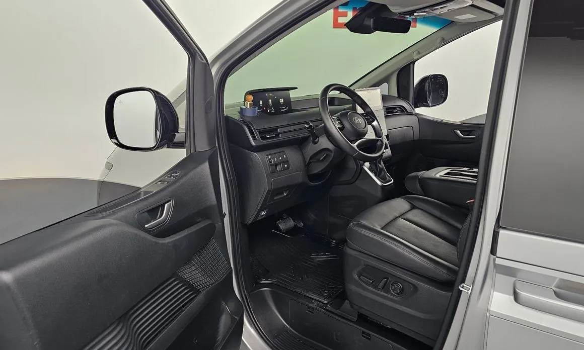 Hyundai Staria 2025 из KR, фото 8