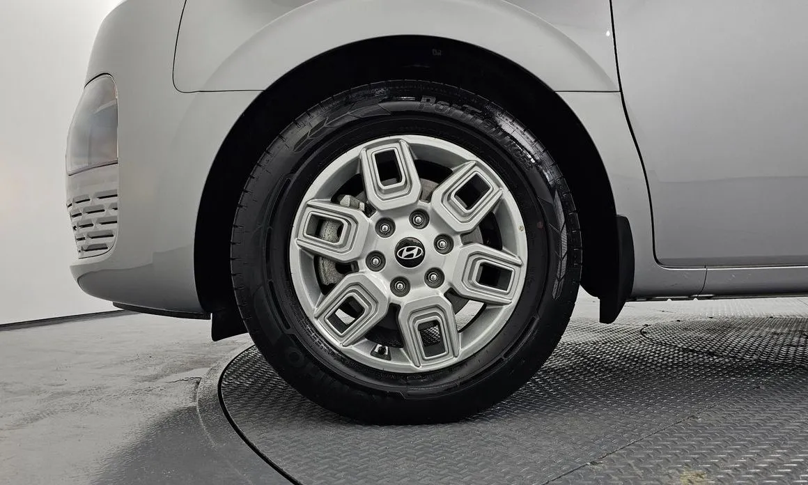 Hyundai Staria 2025 из KR, фото 6