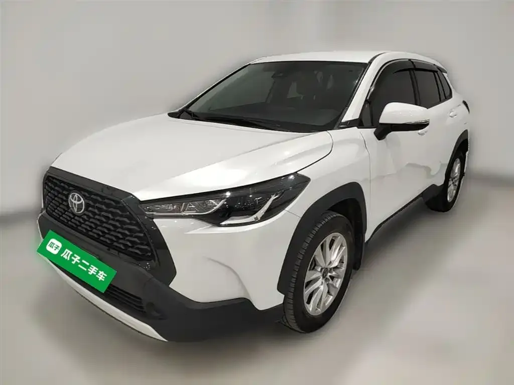 Toyota Corolla Cross 2023 из CN, фото 1