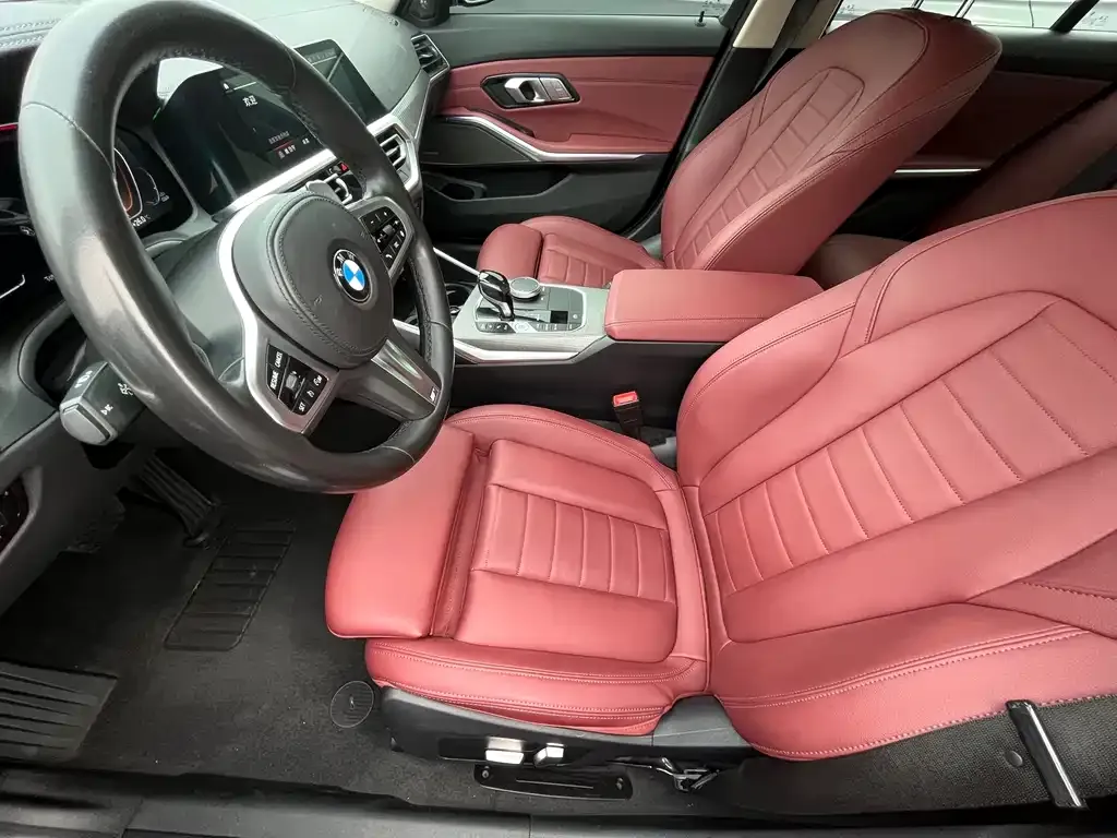 BMW 3 Series 2021 из CN, фото 8