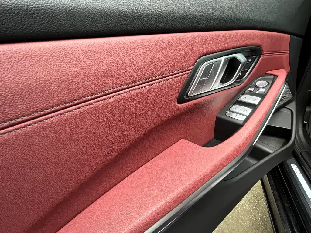 BMW 3 Series 2021 из CN, фото 7