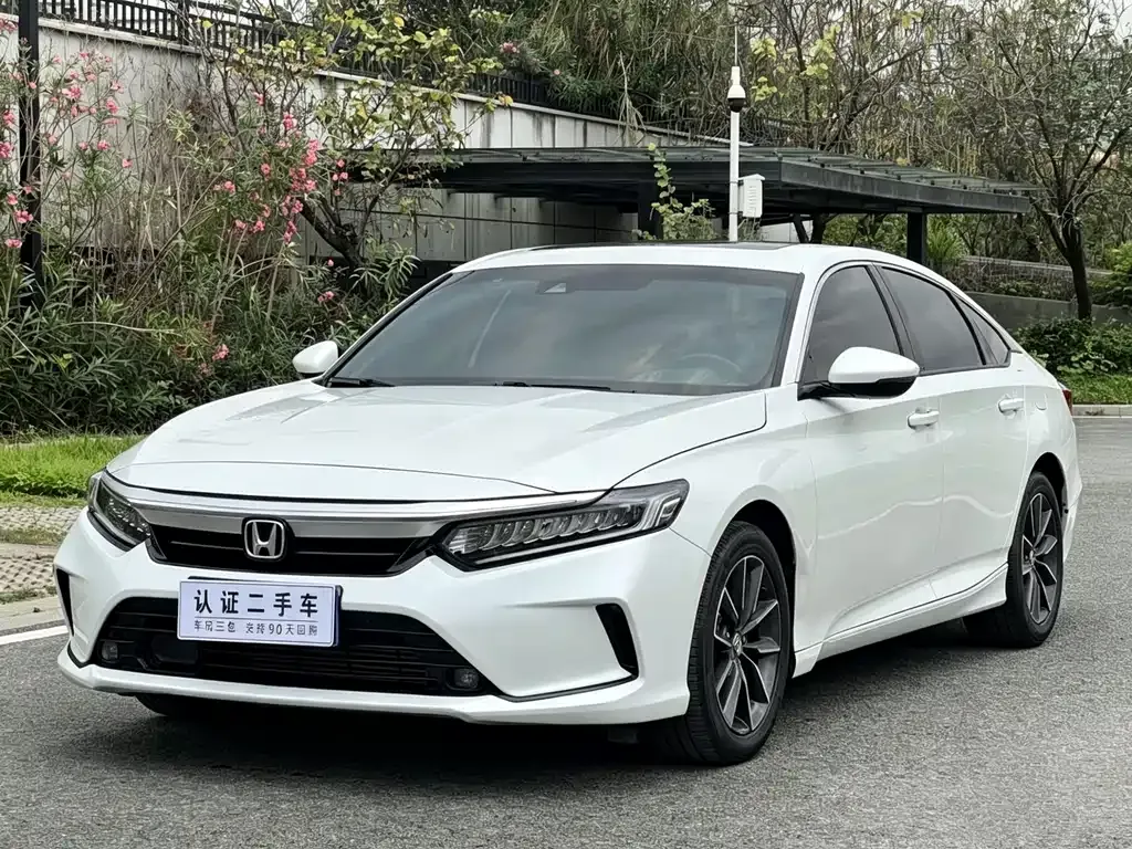 Honda Inspire — фото 1