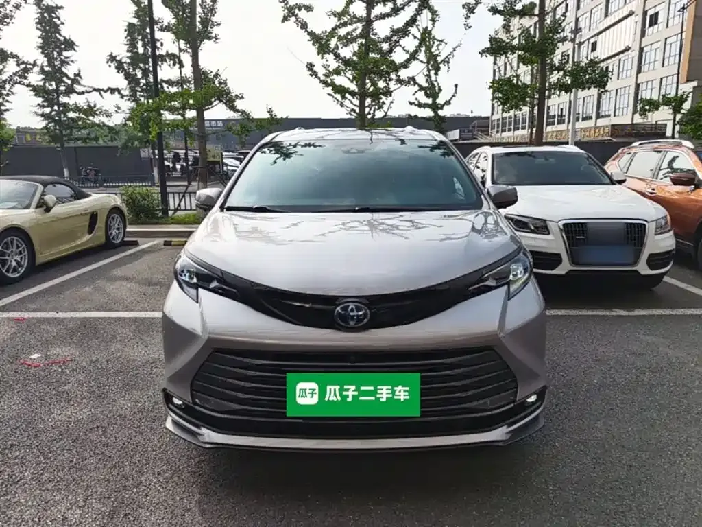 Toyota Sienna 2022 из CN, фото 9