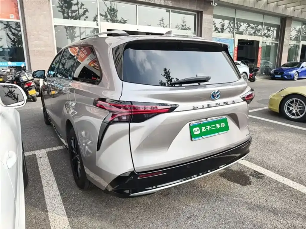 Toyota Sienna 2022 из CN, фото 10