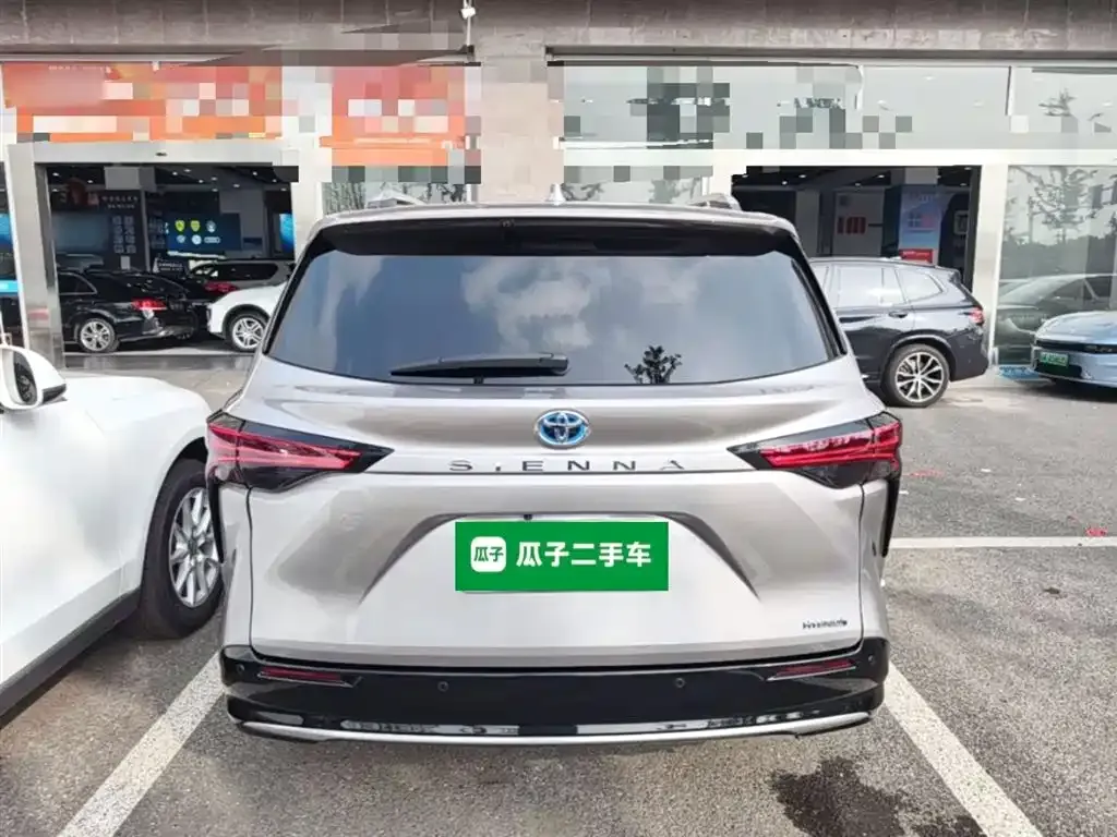 Toyota Sienna 2022 из CN, фото 7