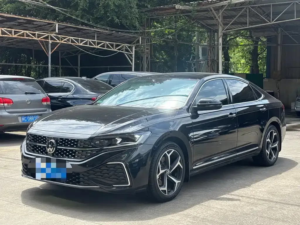 Volkswagen Passat 2024 из CN, фото 1