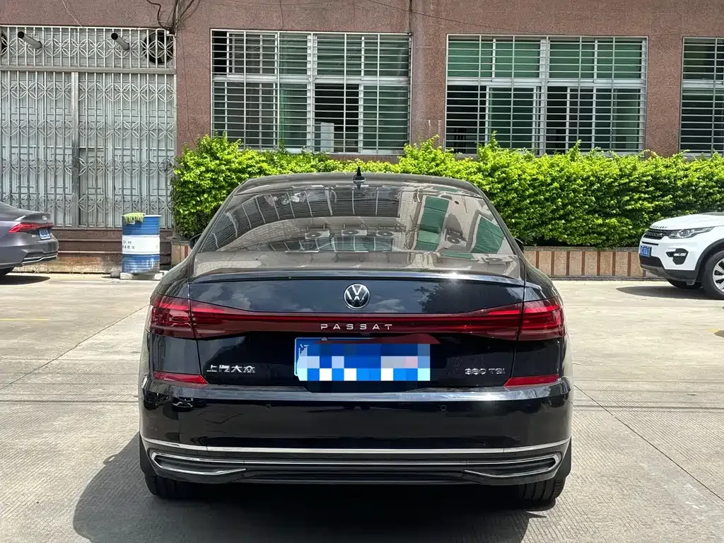 Volkswagen Passat 2024 из CN, фото 9
