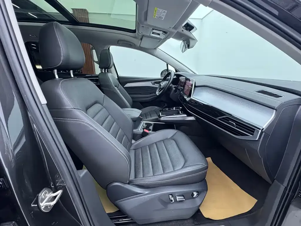 Volkswagen Talagon 2022 из CN, фото 3