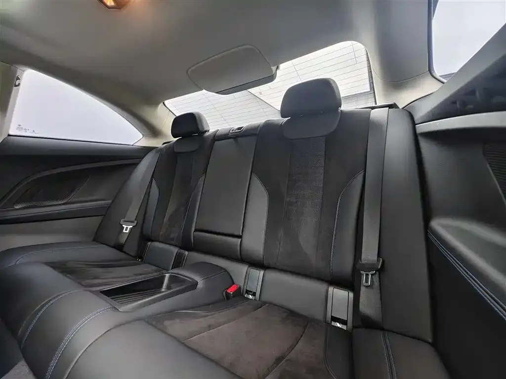 BMW 2 Series (Import) — фото 4