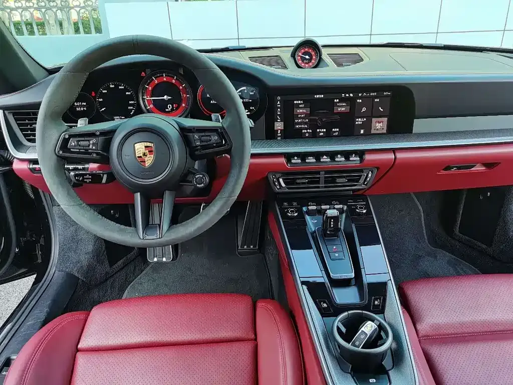 Porsche 911 2021 из CN, фото 9