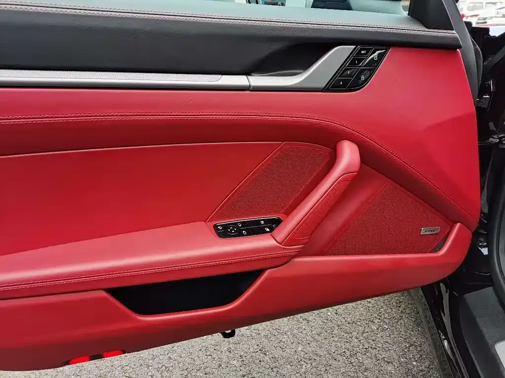 Porsche 911 2021 из CN, фото 3