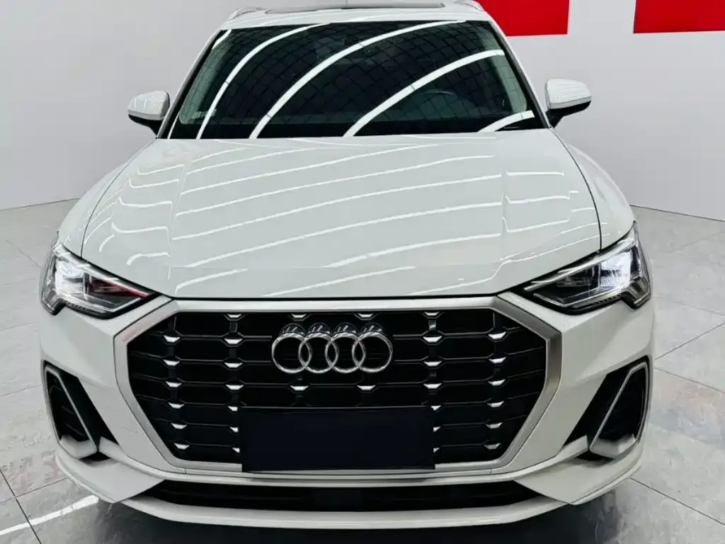 Audi Q3 — фото 5