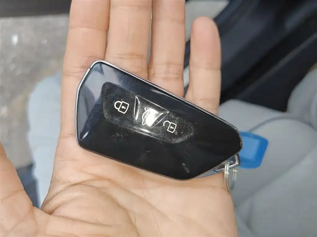 Volkswagen ID.6 X 2022 из CN, фото 3