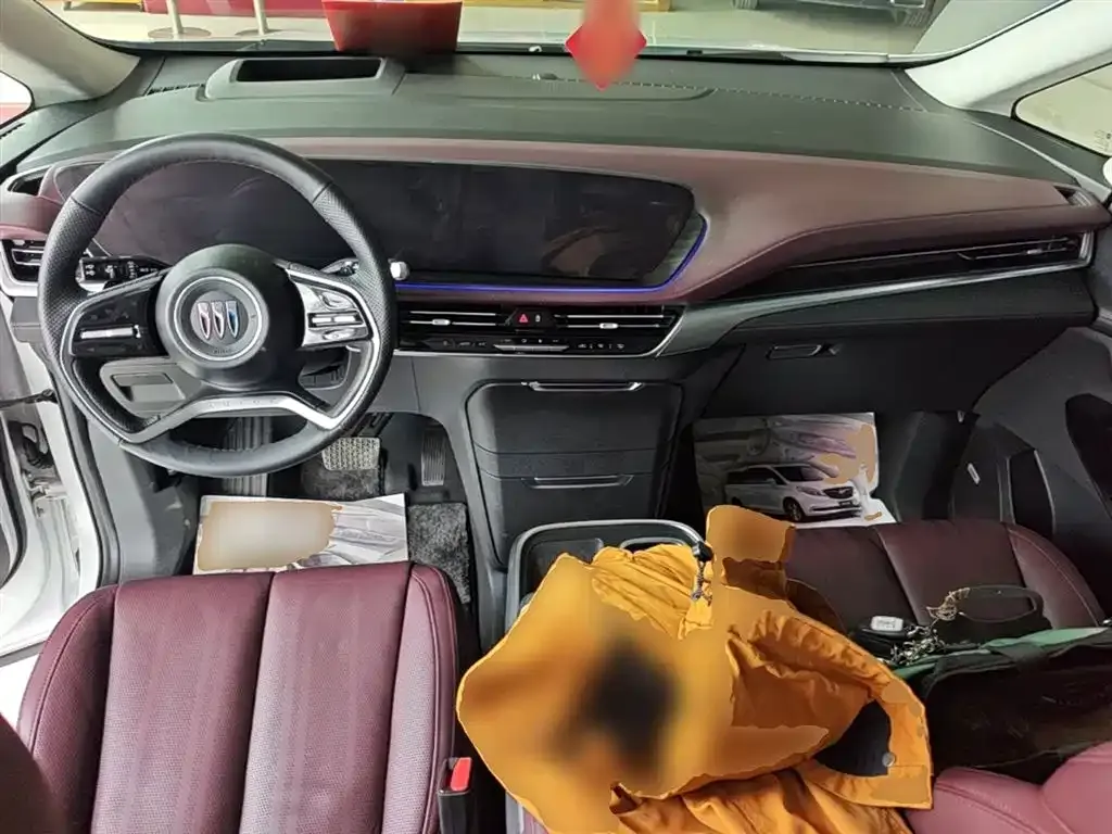 Buick Century 2023 из CN, фото 7