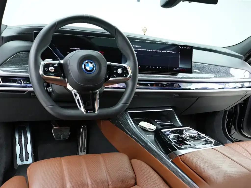 BMW i7 2024 из CN, фото 3
