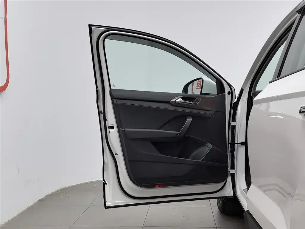 Volkswagen Tharu 2021 из CN, фото 6