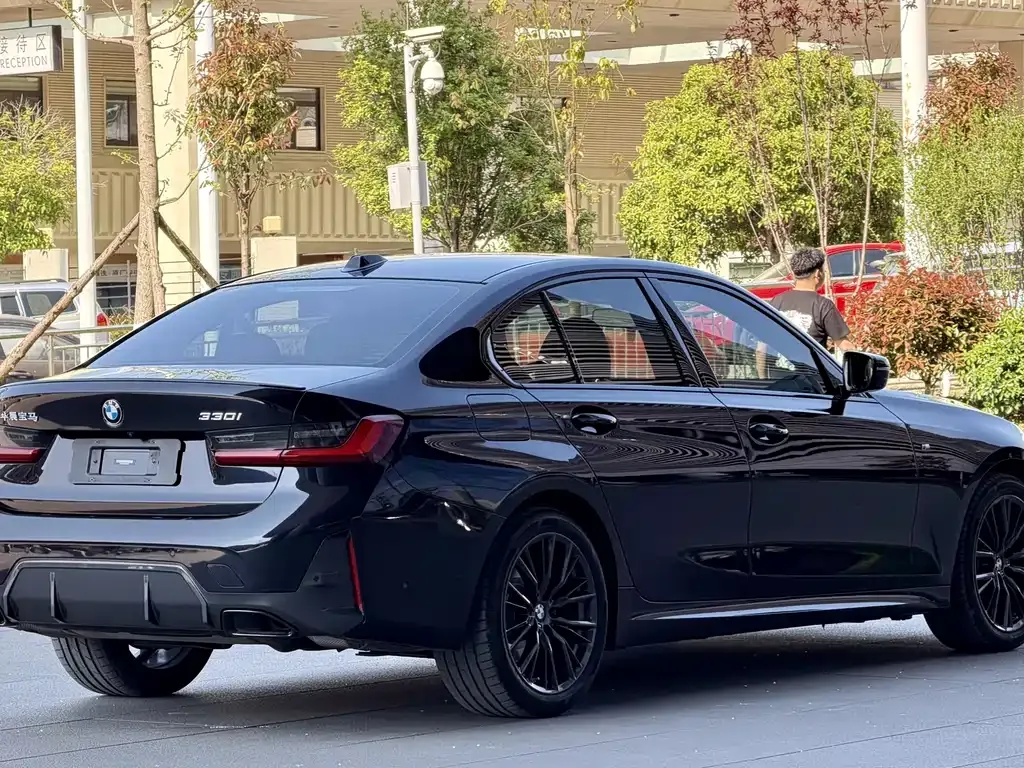 BMW 3 Series — фото 10