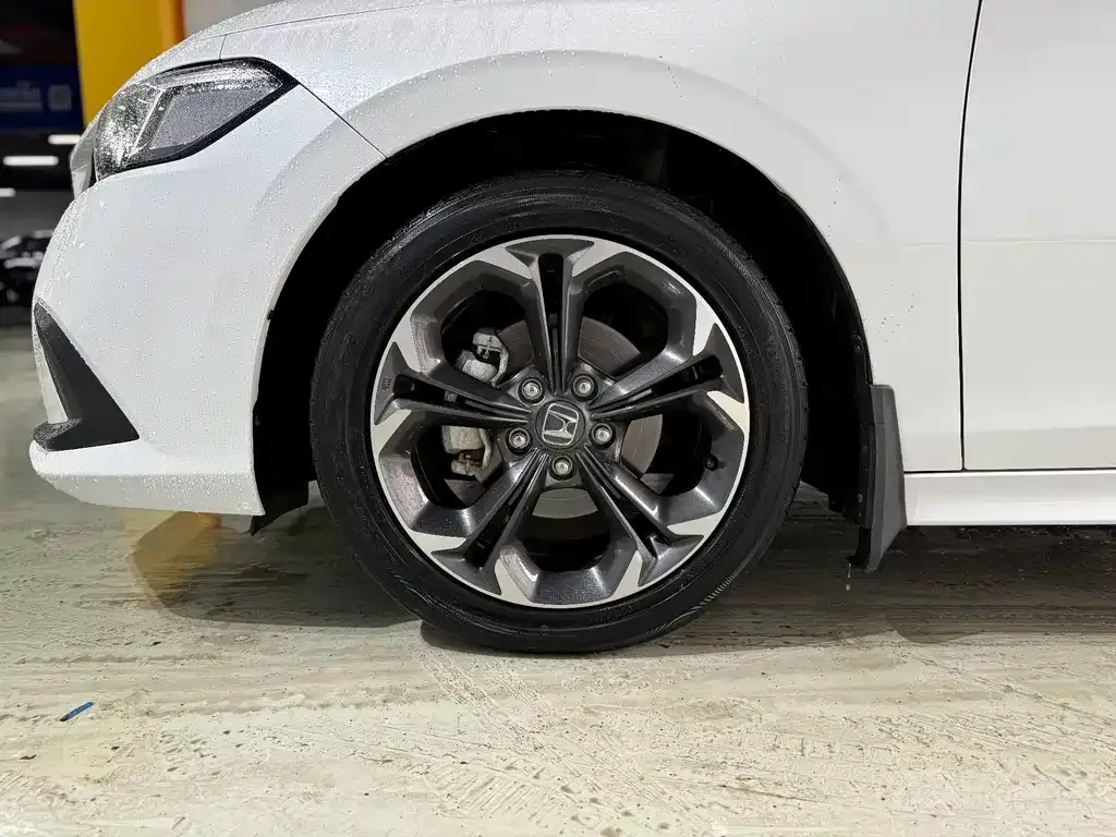 Honda Civic — фото 7