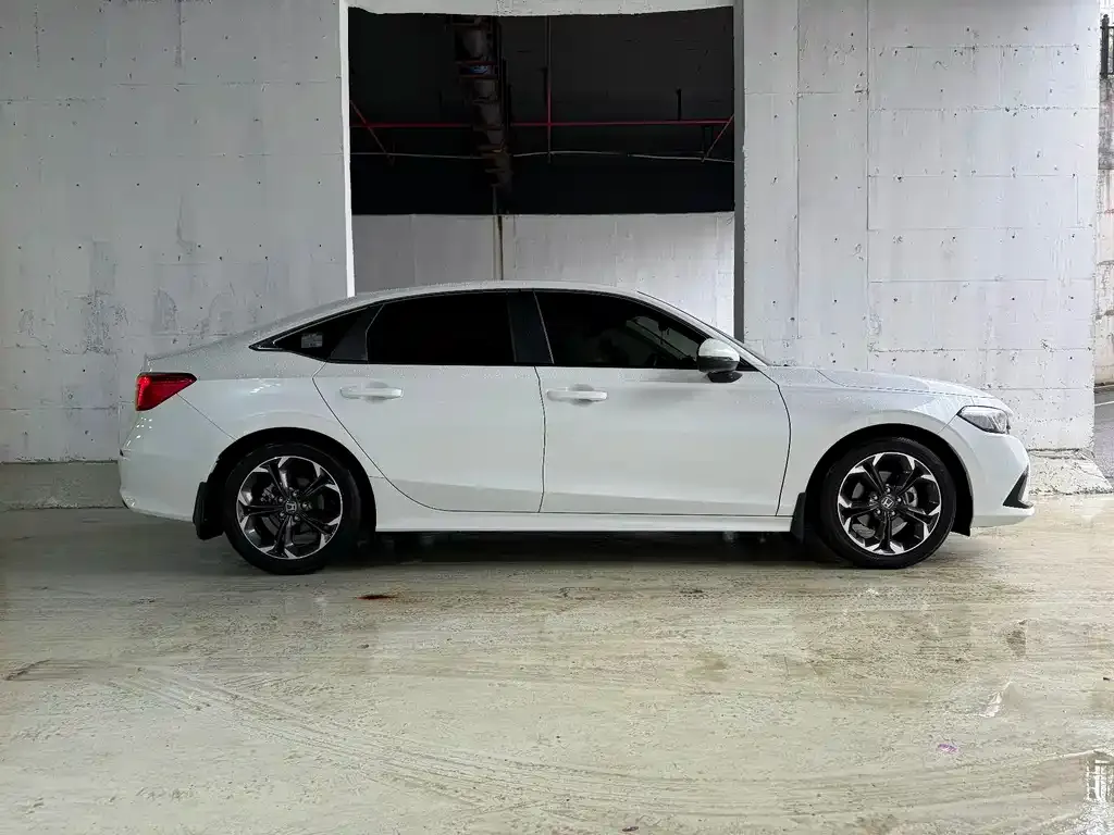 Honda Civic — фото 6