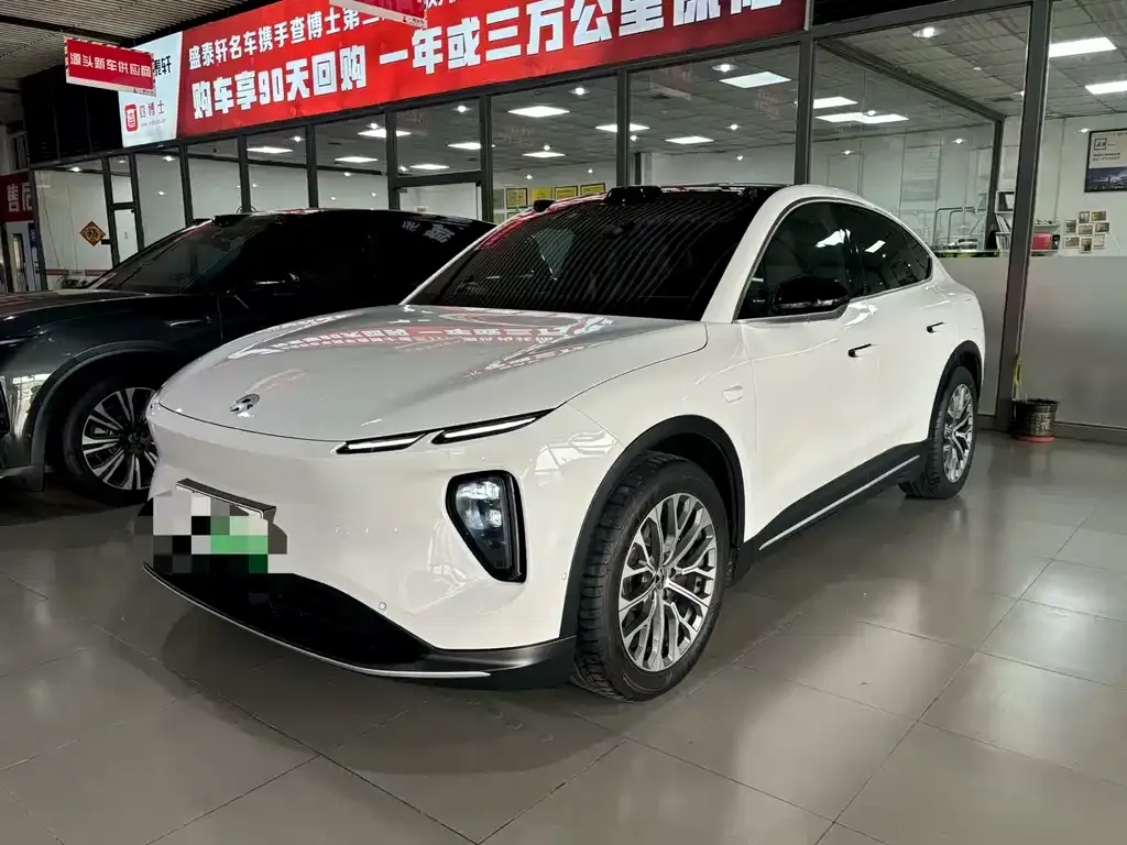 NIO EC6 — фото 1