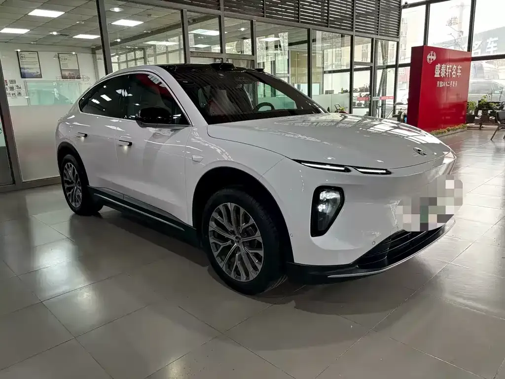 NIO EC6 — фото 5