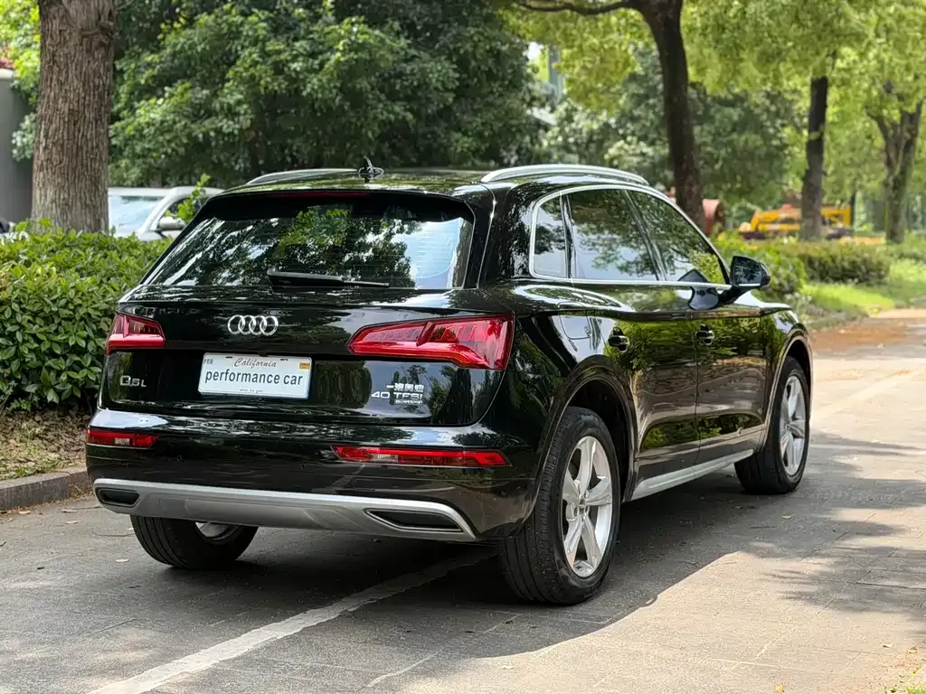 Audi Q5L 2021 из CN, фото 8