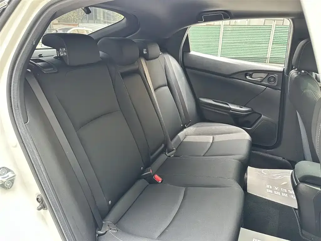 Honda Civic — фото 6