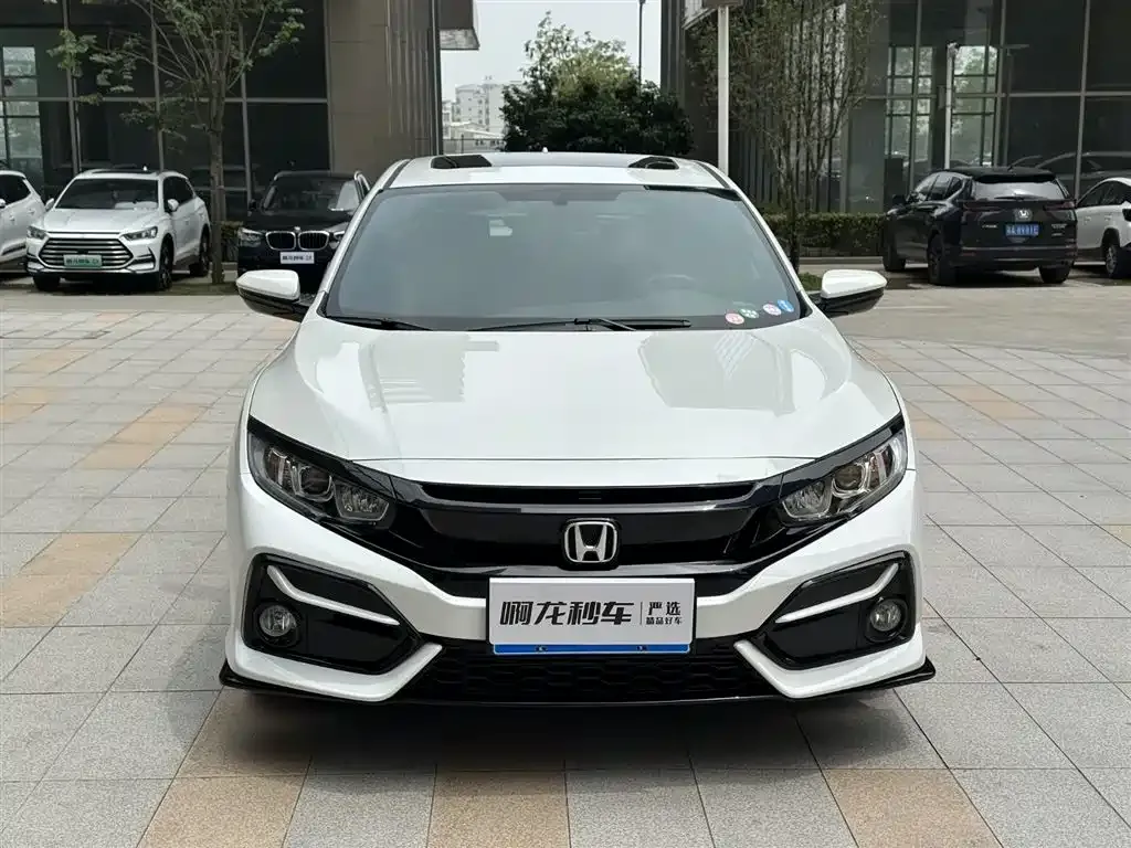 Honda Civic — фото 7