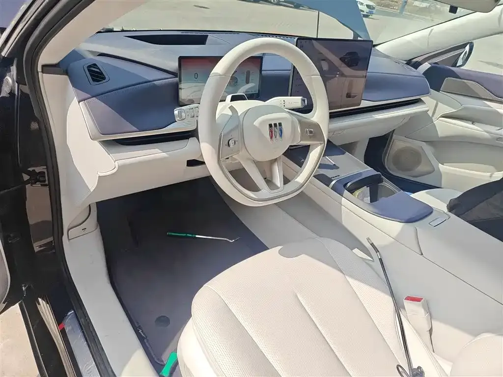 Buick Electra L7 2025 из CN, фото 3