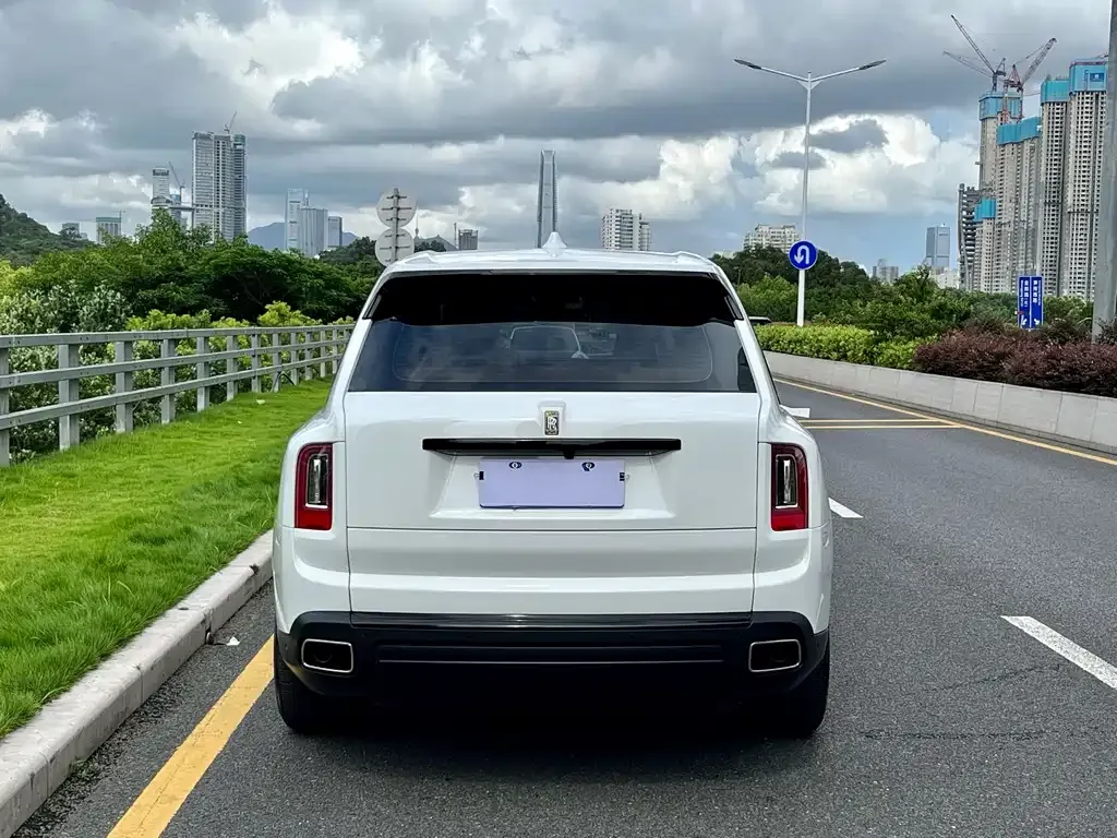 Rolls-Royce Cullinan — фото 3
