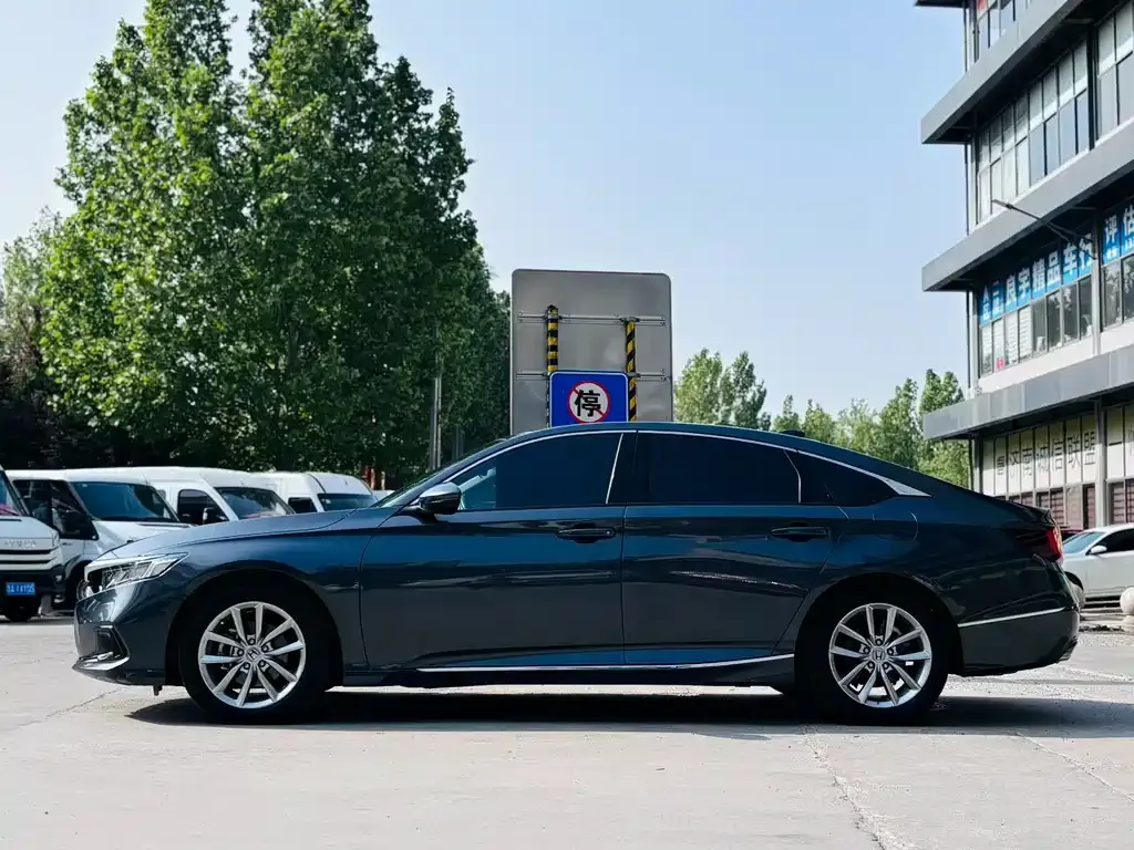 Honda Accord 2022 из CN, фото 9