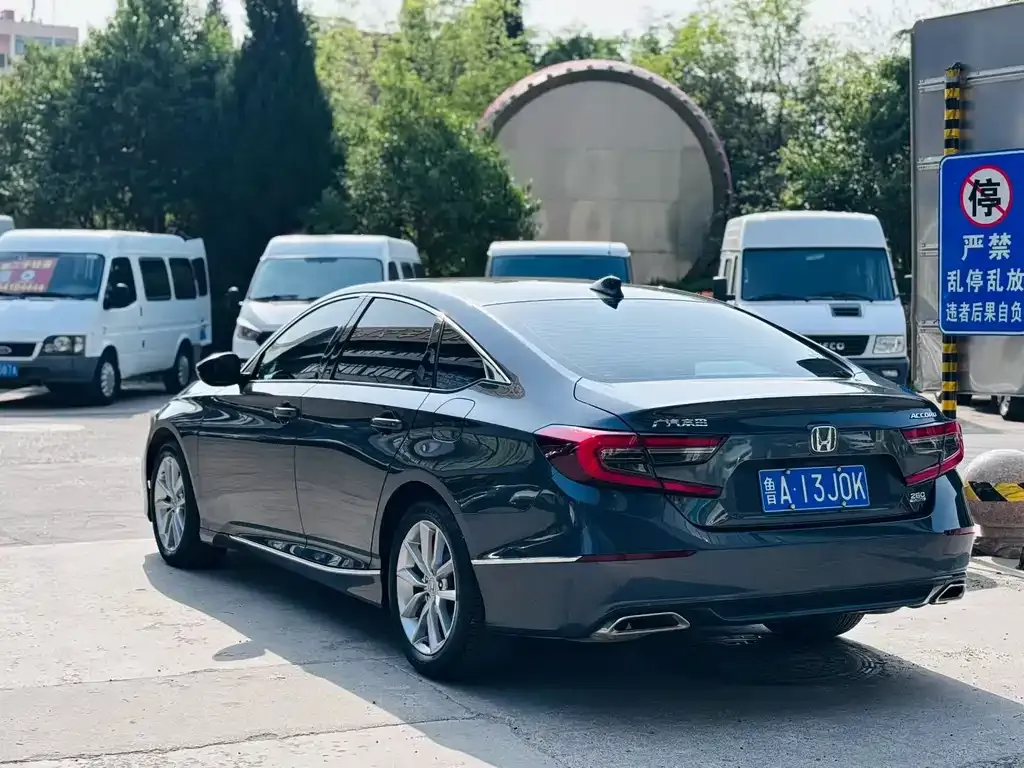 Honda Accord 2022 из CN, фото 6