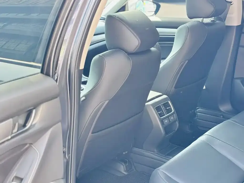 Honda Accord 2022 из CN, фото 3