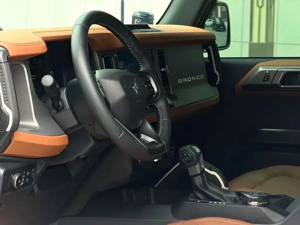 Ford Bronco 2024 из CN, фото 5