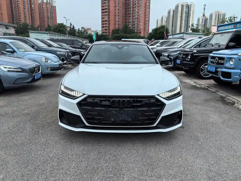 Audi A7L 2025 из CN, фото 10