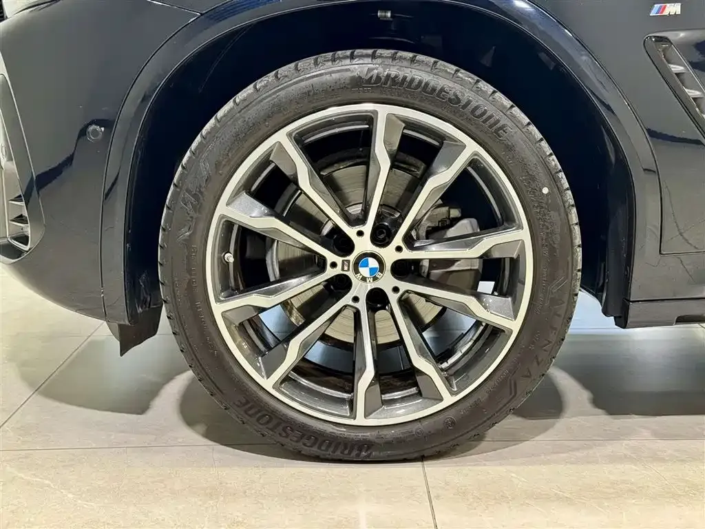 BMW X3 — фото 8