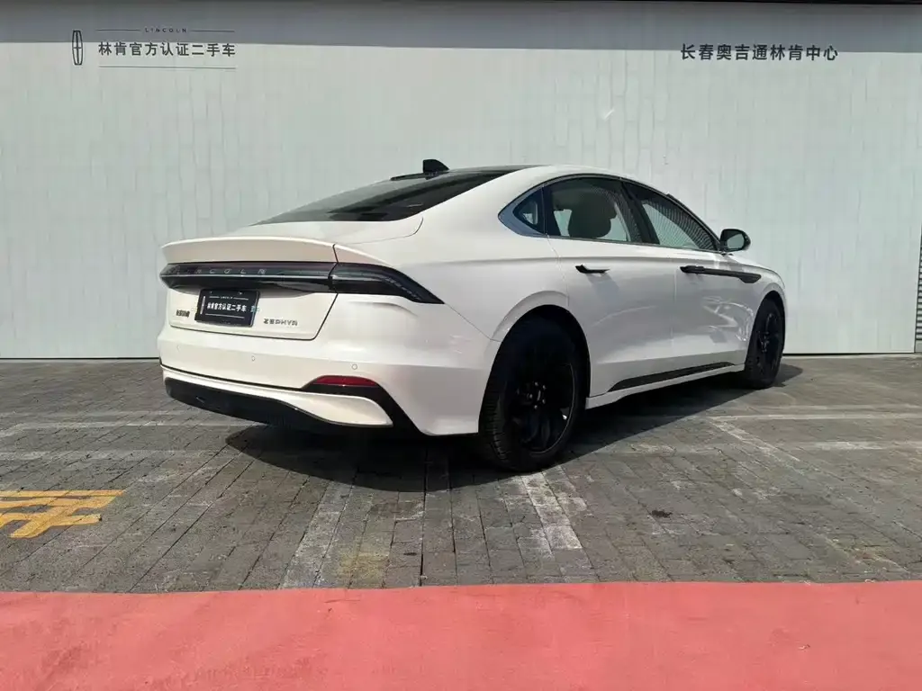 Lincoln Z 2025 из CN, фото 8