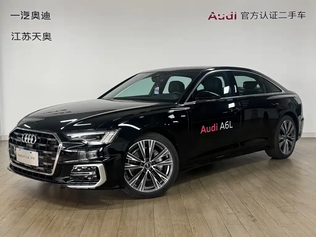 Audi A6L — фото 1
