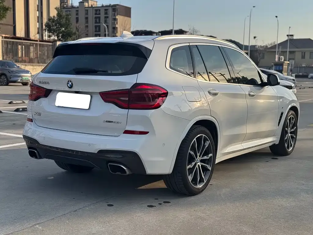BMW X3 — фото 4