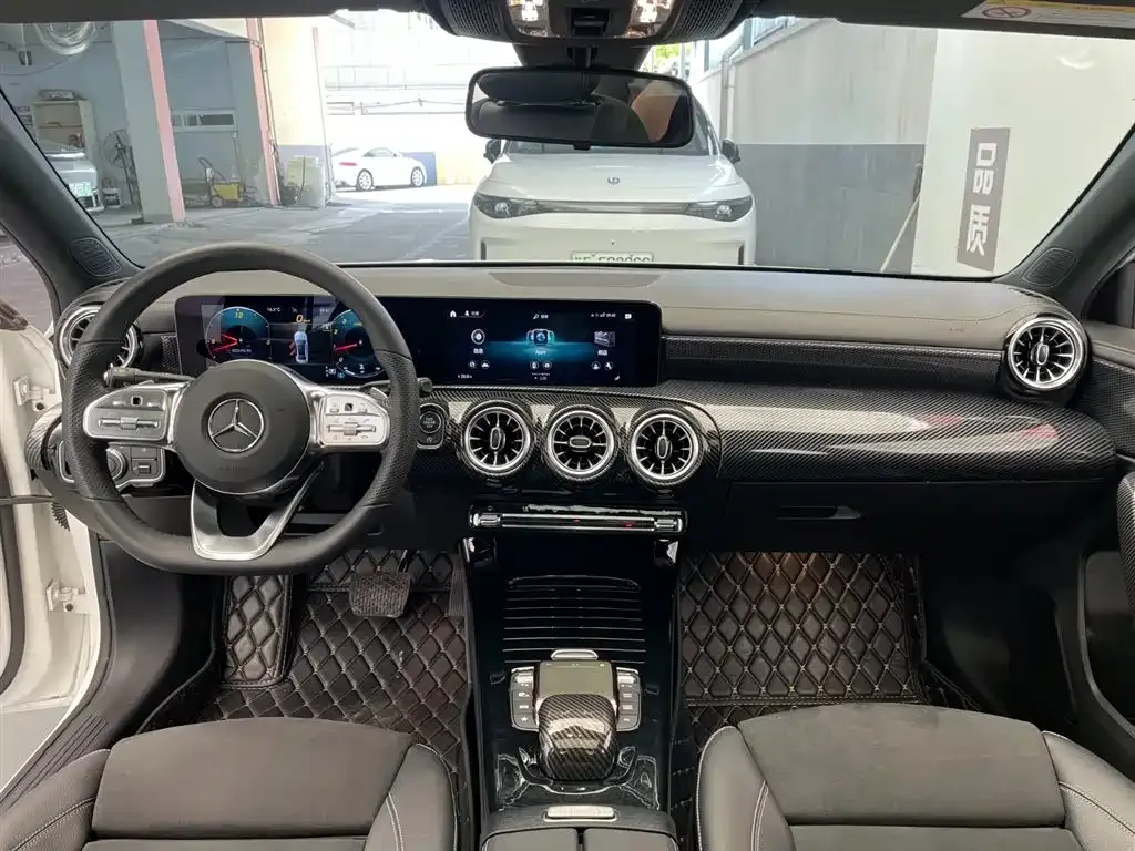 Mercedes-Benz A-Class 2021 из CN, фото 5