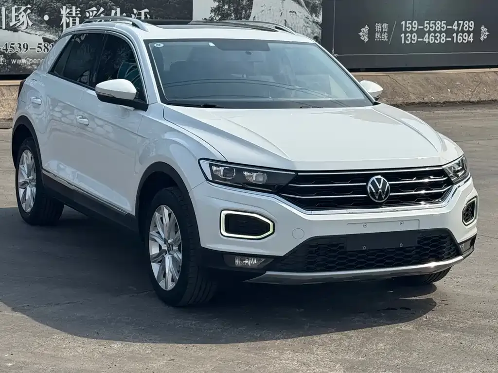 Volkswagen T-Roc — фото 8
